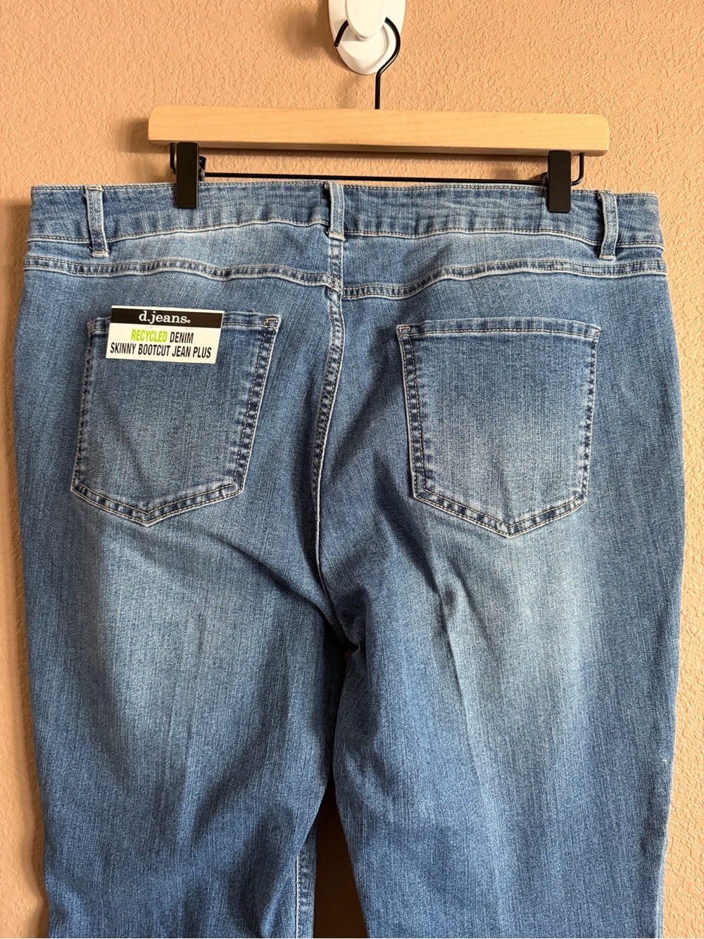 d. jeans Skinny Bootcut High Rise Jeans Size 18W NWT - Picture 10 of 13